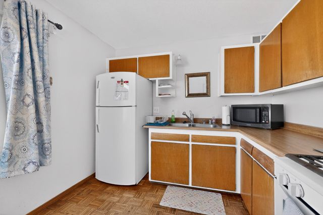 10225 Propps Street NE, Albuquerque, NM 87112