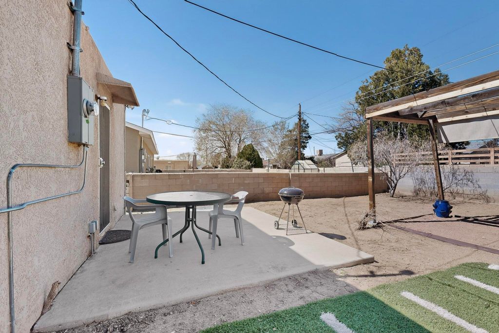 Image 33 of property listing at 10225 Propps Street NE, Albuquerque, NM 87112