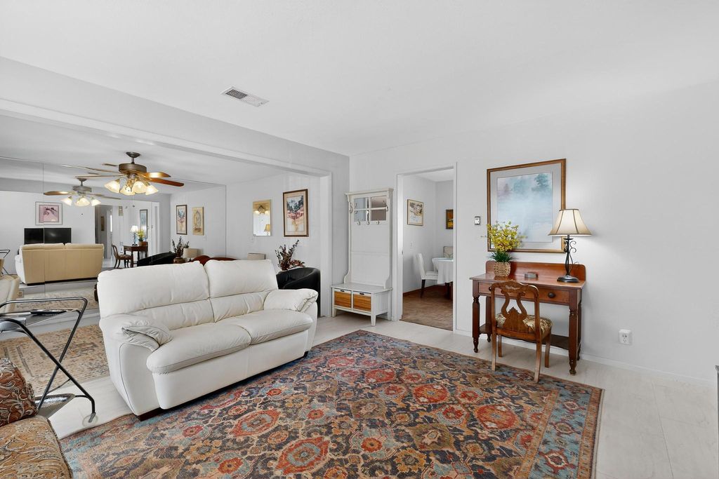 Image 4 of property listing at 10225 Propps Street NE, Albuquerque, NM 87112