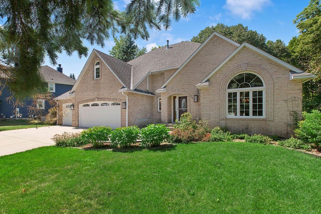 8978 Jewel Avenue S, Cottage Grove, MN 55016 — photo 3