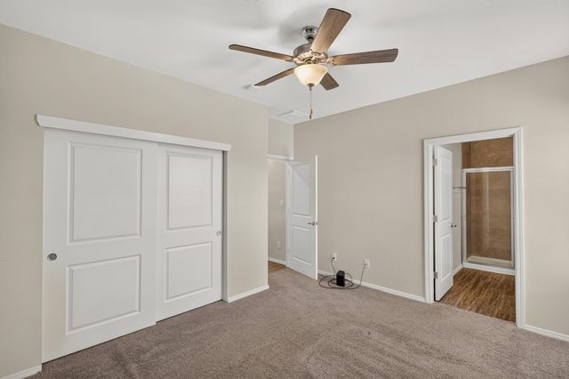 1242 Tierra Verde Loop NW, Los Lunas, NM 87031