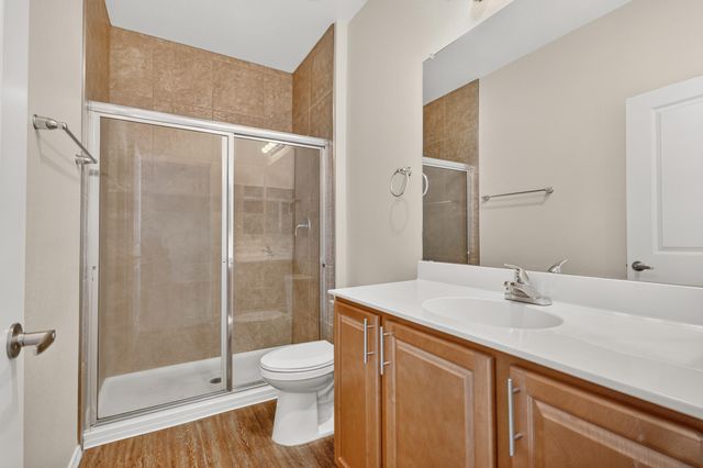 1242 Tierra Verde Loop NW, Los Lunas, NM 87031