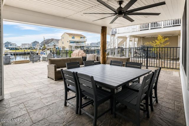 9 Neptune Road, Toms River, NJ 08753