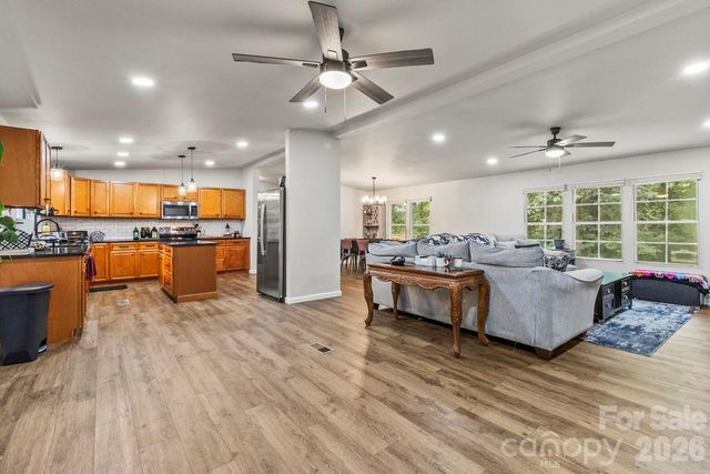 4265 Dry Pond Lane, Conover, NC 28613
