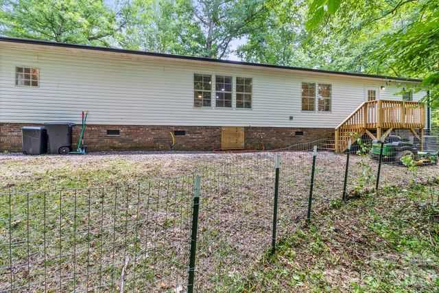 4265 Dry Pond Lane, Conover, NC 28613