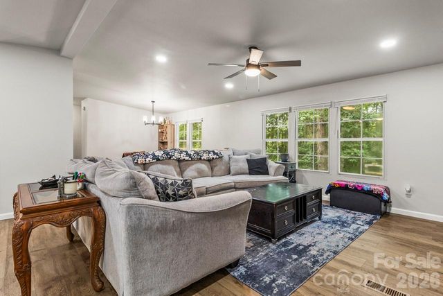 4265 Dry Pond Lane, Conover, NC 28613