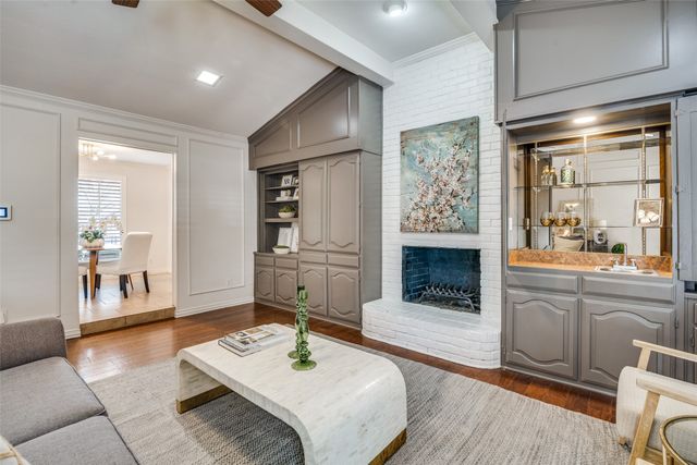 1110 Gardengate Circle, Garland, TX 75043