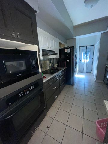 2063 W Magna Carter Pl, Baton Rouge, LA 70815