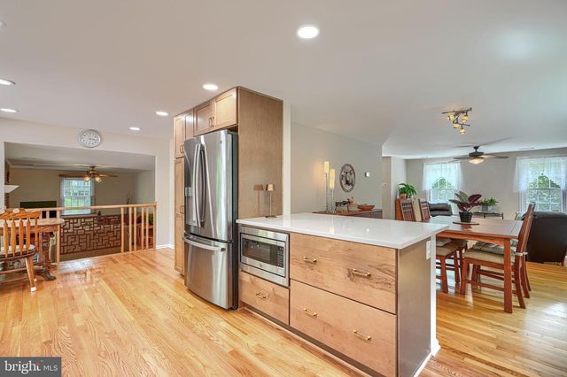 11906 YELLOW RUSH PASS, Columbia, MD 21044
