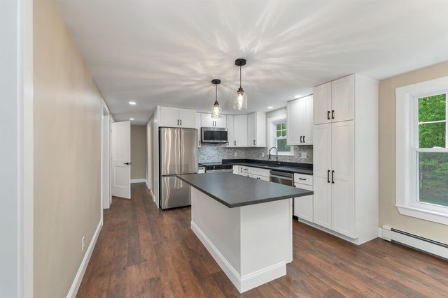 260 Center Hill Road, Epsom, NH 03234