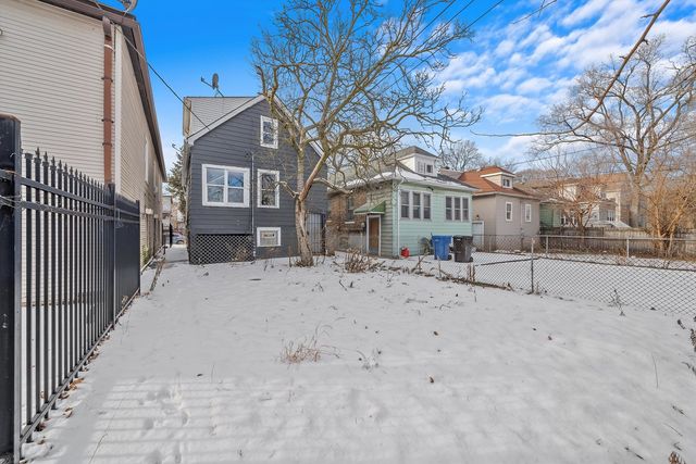 8545 S Saginaw Avenue, Chicago, IL 60617