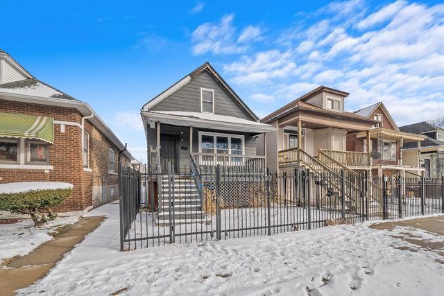 8545 S Saginaw Avenue, Chicago, IL 60617