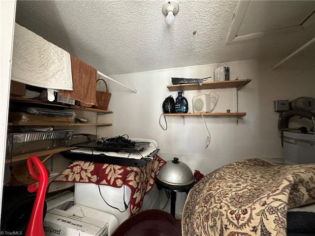 1740 N Hamilton Street H, High Point, NC 27262