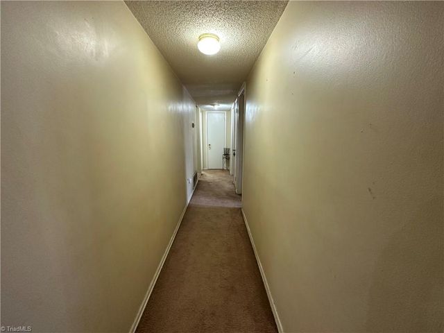 1740 N Hamilton Street H, High Point, NC 27262