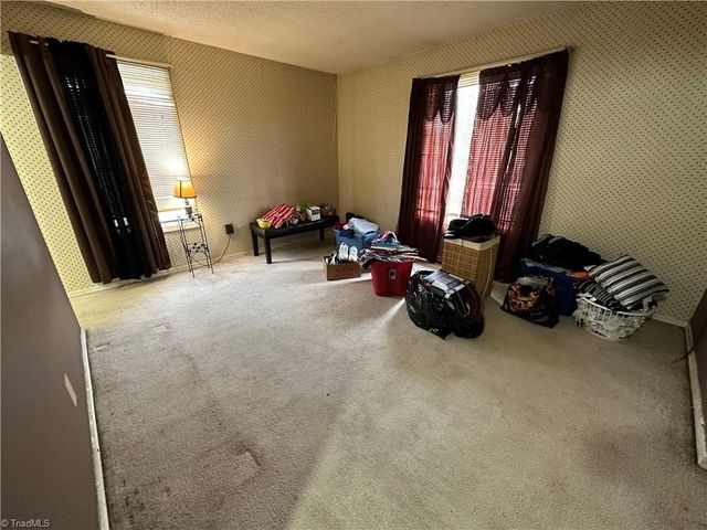 1740 N Hamilton Street H, High Point, NC 27262