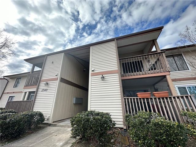 1740 N Hamilton Street H, High Point, NC 27262