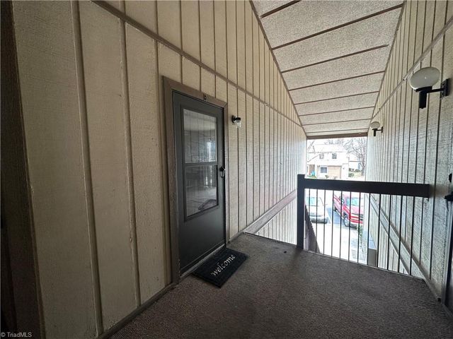 1740 N Hamilton Street H, High Point, NC 27262