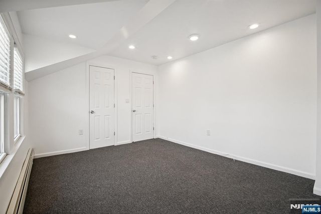 35 Hickory Street, Bloomfield, NJ 07003