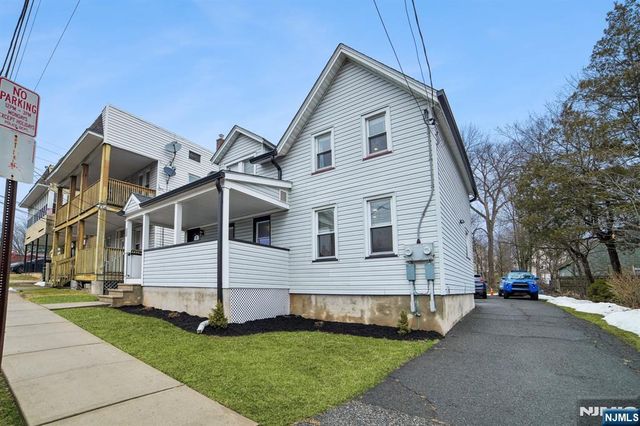 35 Hickory Street, Bloomfield, NJ 07003