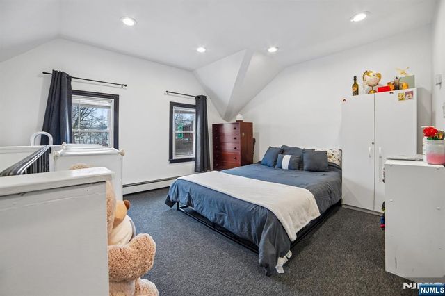 35 Hickory Street, Bloomfield, NJ 07003