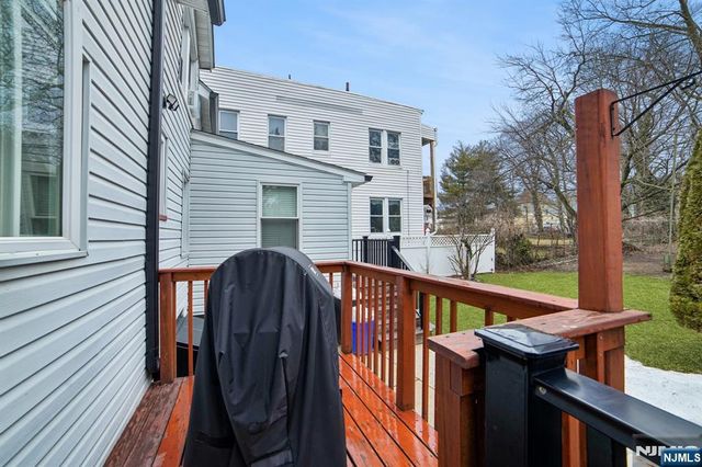 35 Hickory Street, Bloomfield, NJ 07003