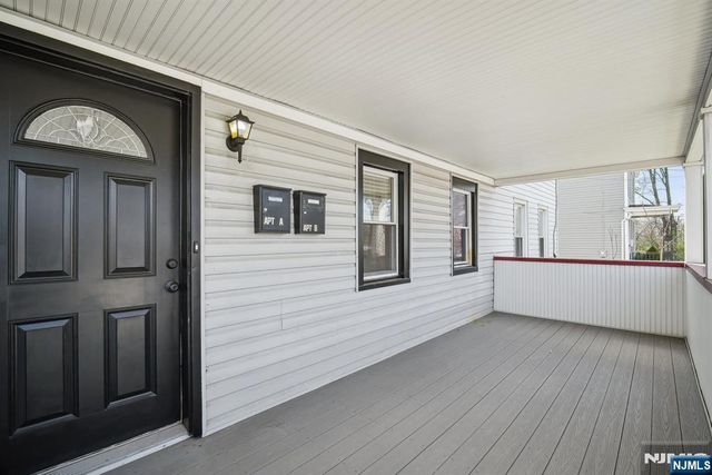 35 Hickory Street, Bloomfield, NJ 07003