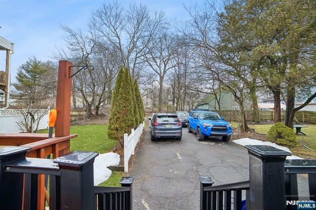 35 Hickory Street, Bloomfield, NJ 07003
