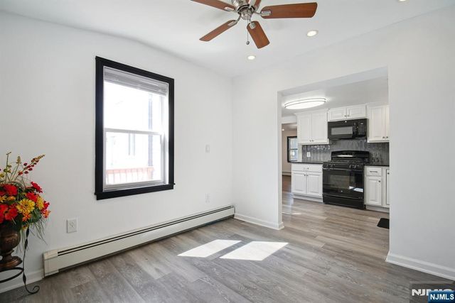 35 Hickory Street, Bloomfield, NJ 07003