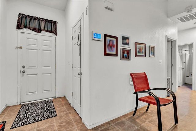946 N Villa Street, Porterville, CA 93257
