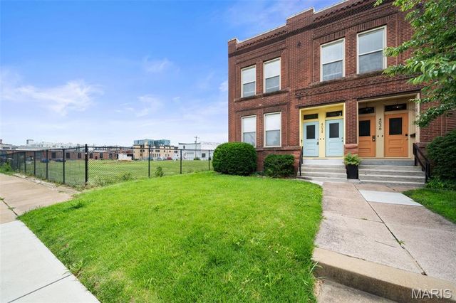 4034 Laclede Avenue A, St Louis, MO 63108