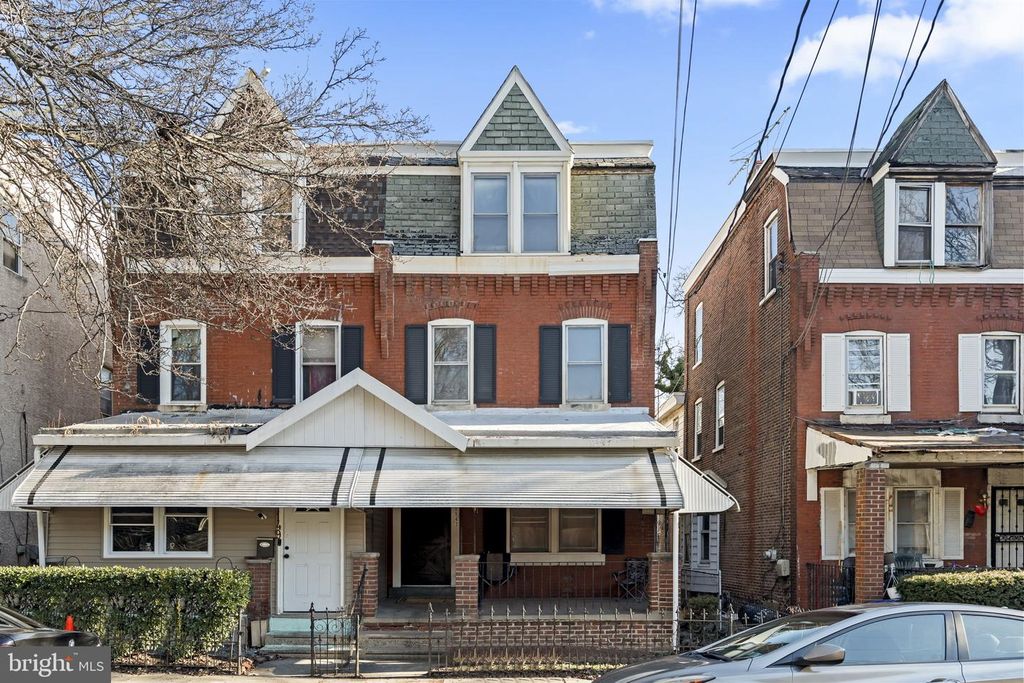 Image 1 of property listing at 1147 POTTER ST, Chester, PA 19013