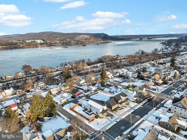 515 MAPLE AVE, Marysville, PA 17053