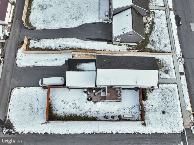 515 MAPLE AVE, Marysville, PA 17053