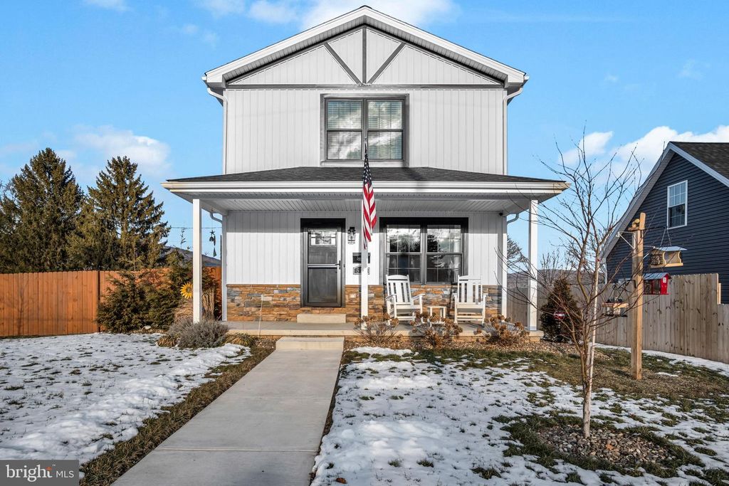 515 MAPLE AVE, Marysville, PA 17053