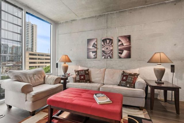 923 Peachtree Street NE 827, Atlanta, GA 30309