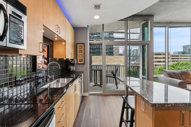 923 Peachtree Street NE 827, Atlanta, GA 30309