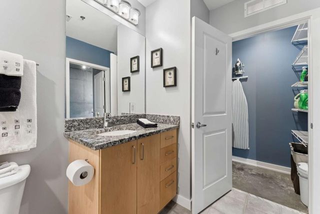 923 Peachtree Street NE 827, Atlanta, GA 30309