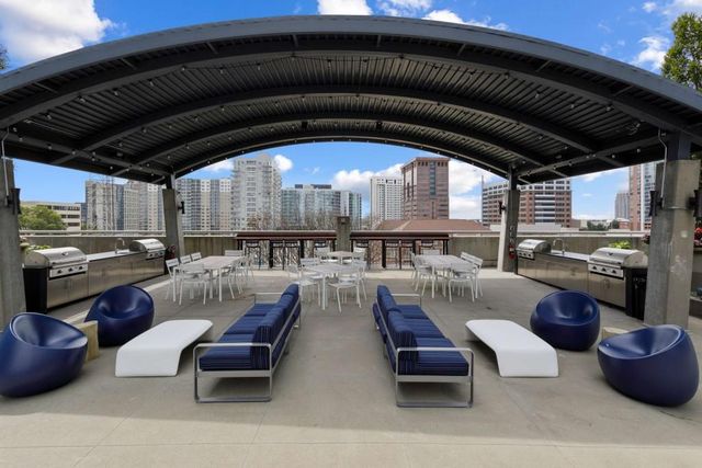 923 Peachtree Street NE 827, Atlanta, GA 30309