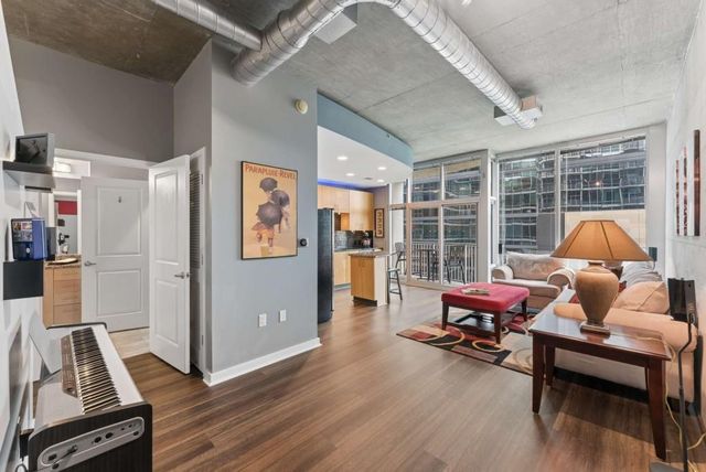 923 Peachtree Street NE 827, Atlanta, GA 30309