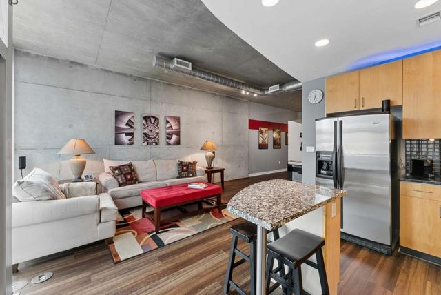 923 Peachtree Street NE 827, Atlanta, GA 30309