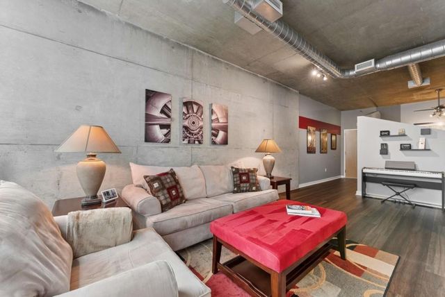 923 Peachtree Street NE 827, Atlanta, GA 30309