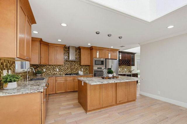 6552 Camden Avenue, San Jose, CA 95120
