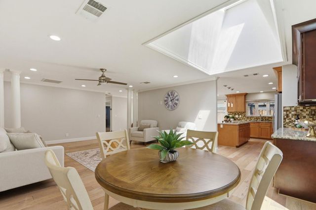 6552 Camden Avenue, San Jose, CA 95120
