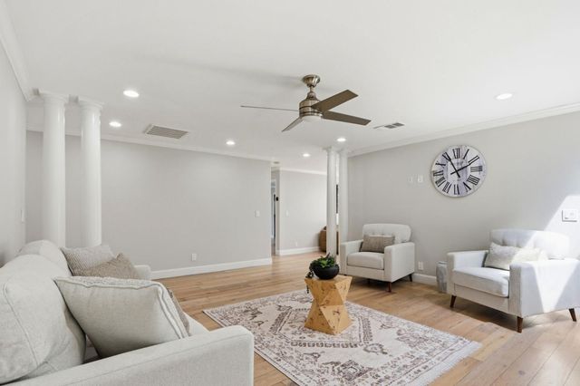 6552 Camden Avenue, San Jose, CA 95120