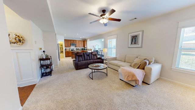 1012 Nunnery Ln, Nashville, TN 37221