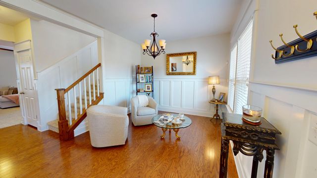 1012 Nunnery Ln, Nashville, TN 37221