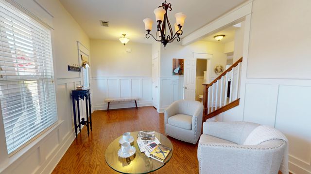 1012 Nunnery Ln, Nashville, TN 37221