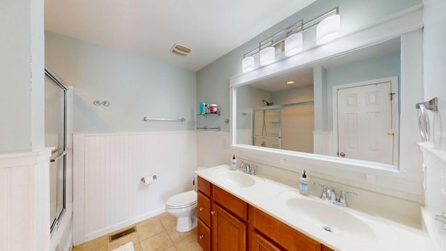 1012 Nunnery Ln, Nashville, TN 37221