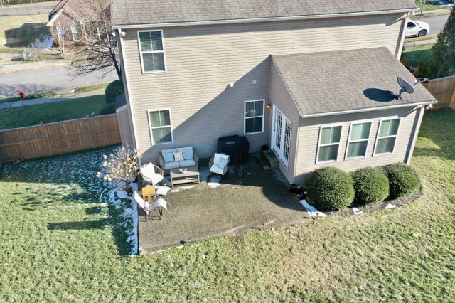 1012 Nunnery Ln, Nashville, TN 37221