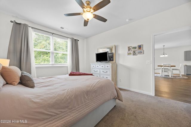 323 Windy Woods Way, Wilmington, NC 28401